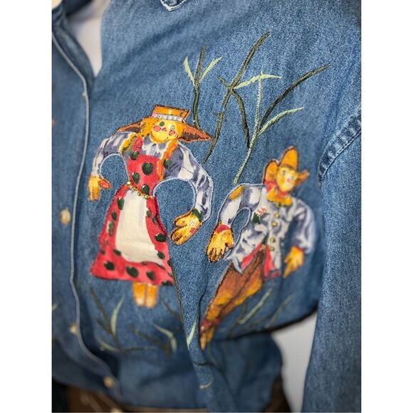Women’s Fall Scarecrow Festive Button Down MEDIUM - Picture 3 of 8